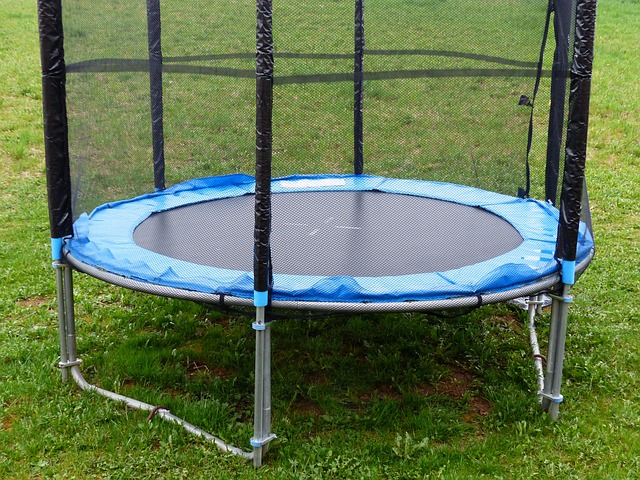 postavená trampolina