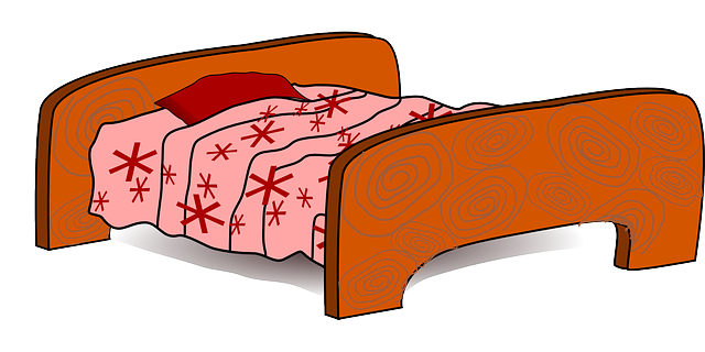 Kresba staré dřevěné postele